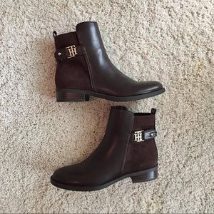 Tommy Hilfiger Boots (Chocolate Brown).